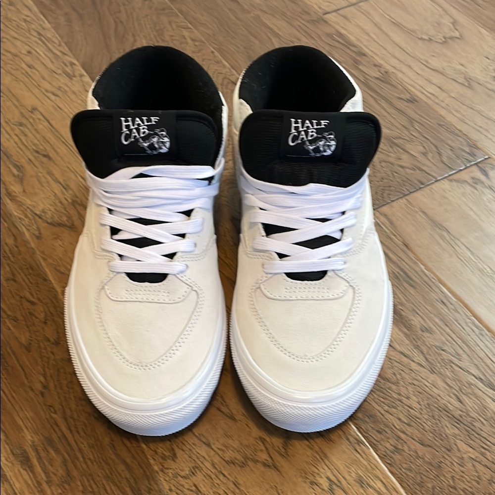 Vans Half Cab Shoes Size 10.5 Beige.